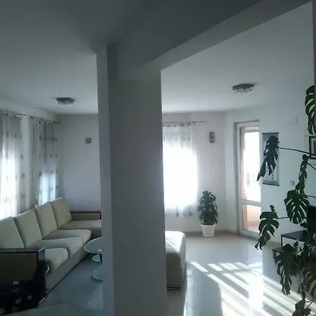 Apartment 2 Kichuk Paris
